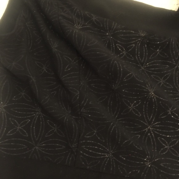 one shoulder little black dress 🚫sold🚫. - Picture 3 of 6